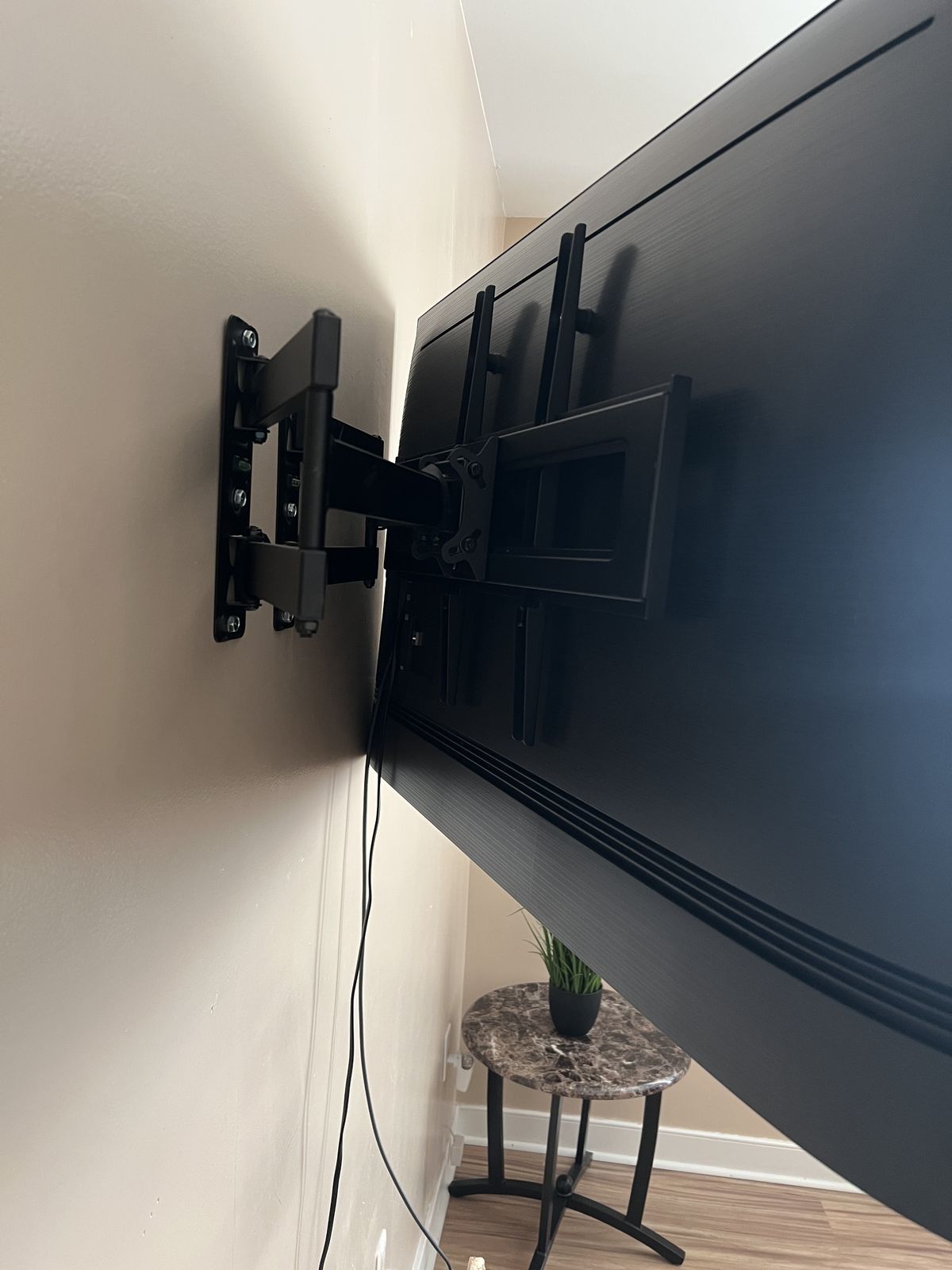 TV wall mount example 4